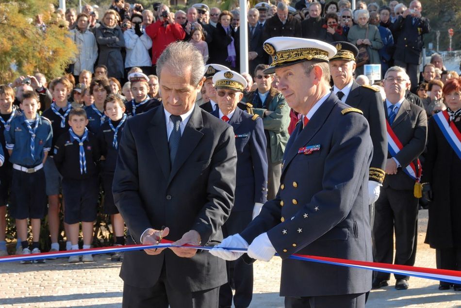 Inauguration du monument national à la mémoire des sous-mariniers morts en service commandé
