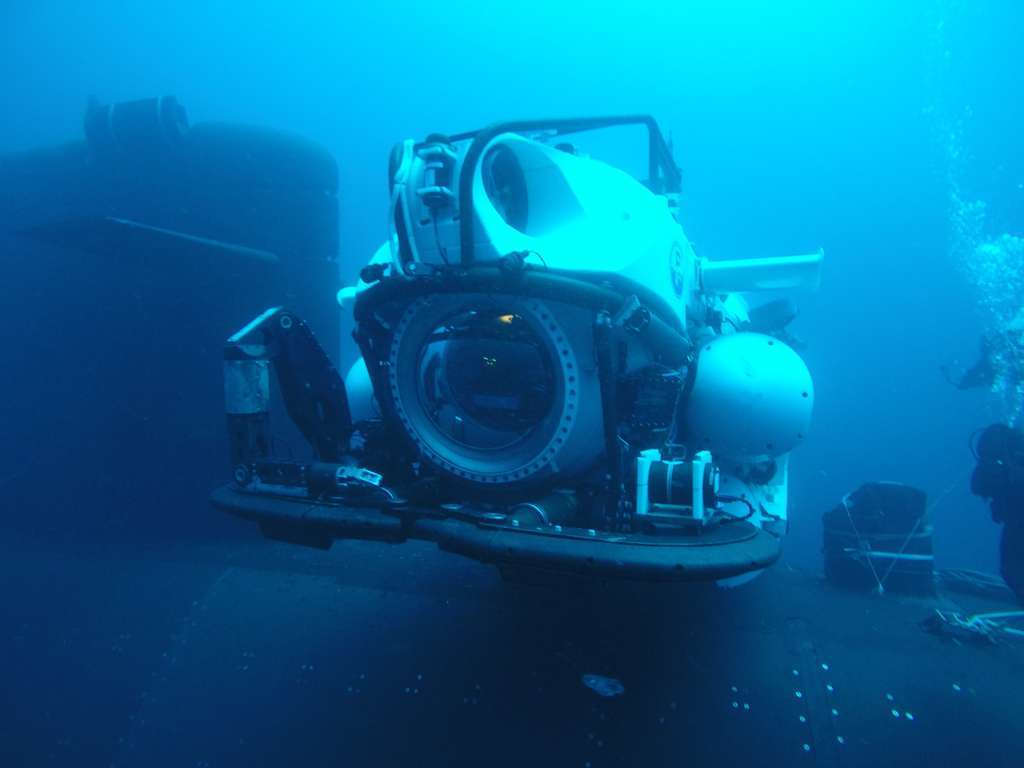 Sauvetage d'un sous-marin en détresse : Exercice Soleil du Sud