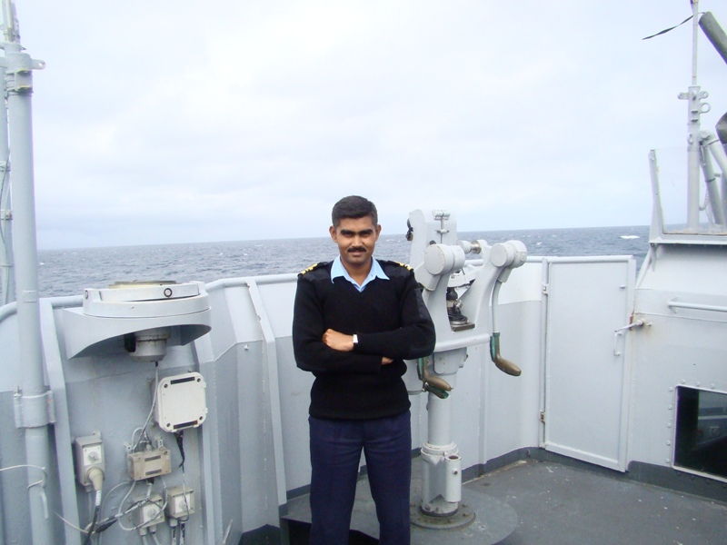 Le capitaine de corvette Harish