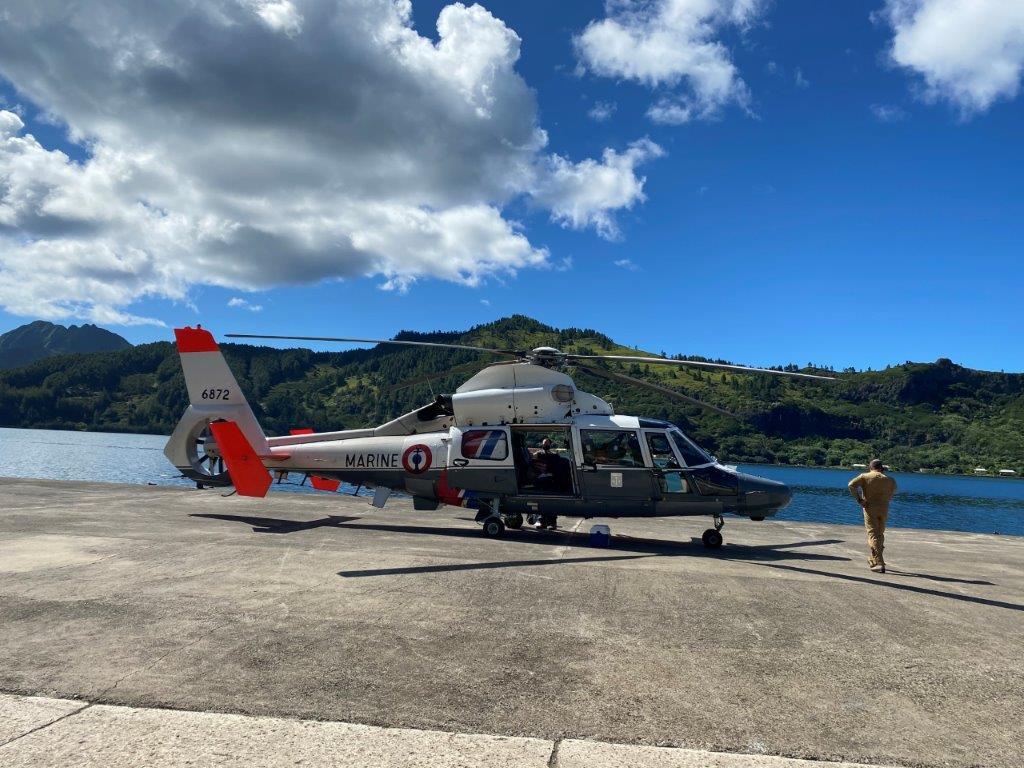 Un hélicoptère Dauphin du détachement de la Flottille 35F à Papeete