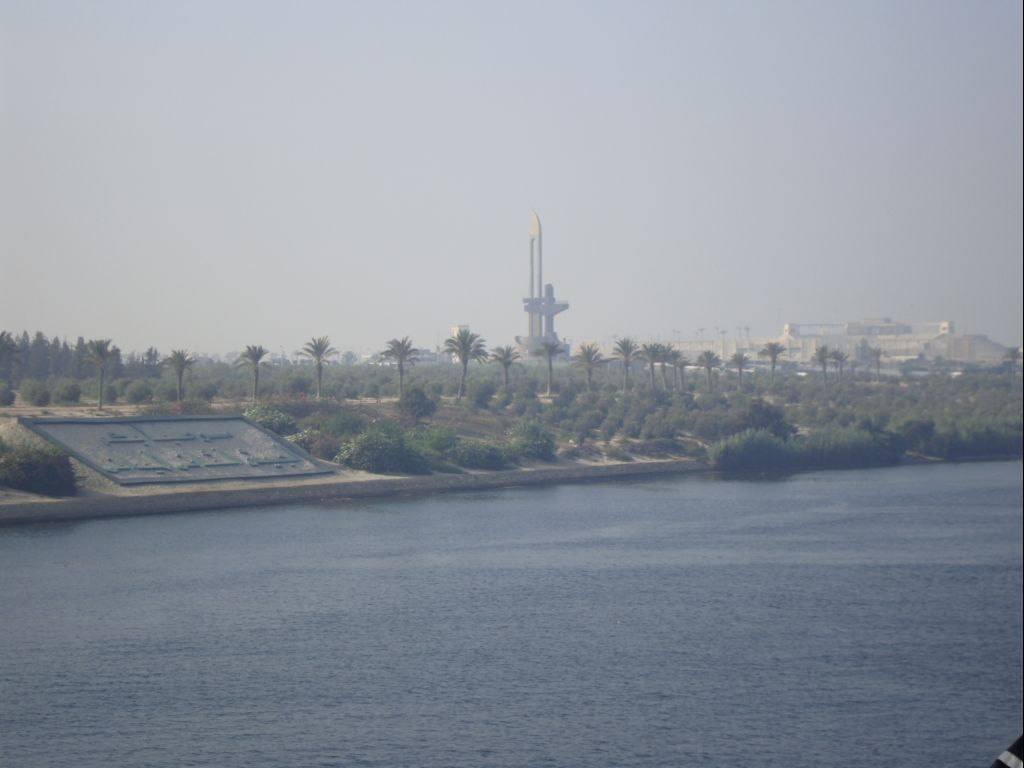 Passage de Suez pour le « La Fayette »
