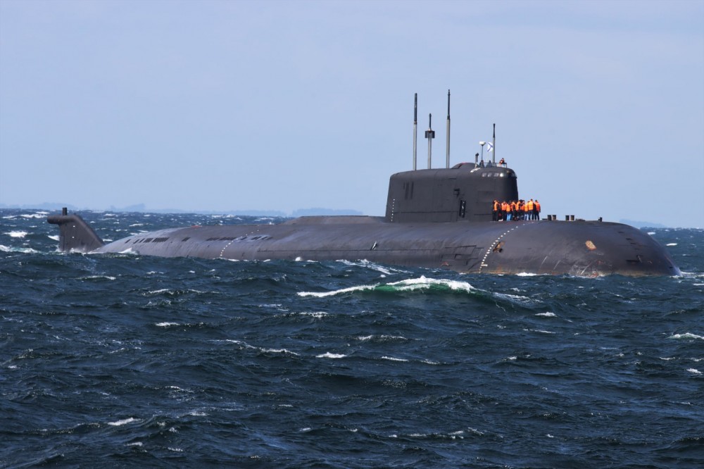 Le sous-marin nucléaire russe Orel à la dérive dans les eaux danoises