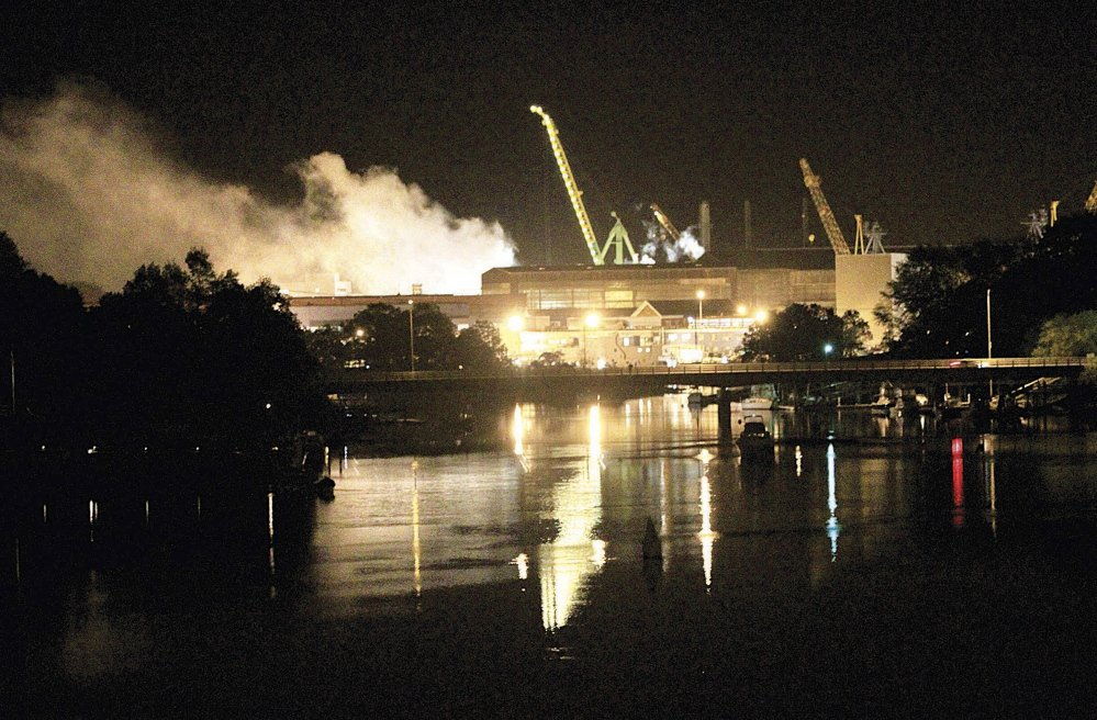 Incendie à bord de l'USS Miami