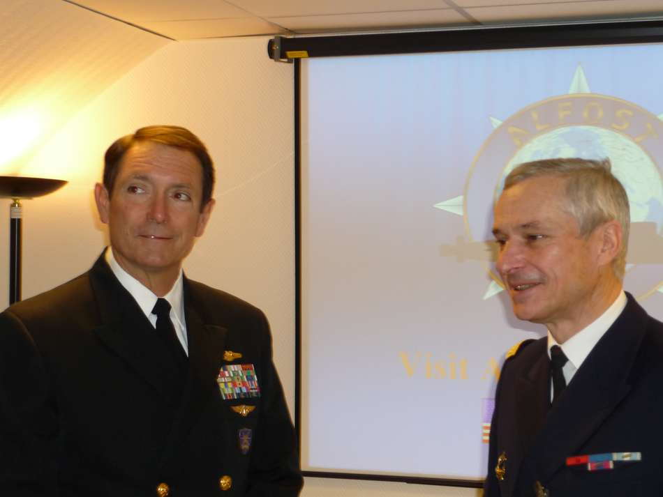 Le Vice-Amiral d’Escadre Baud et son homologue américain le VADM Donnelly