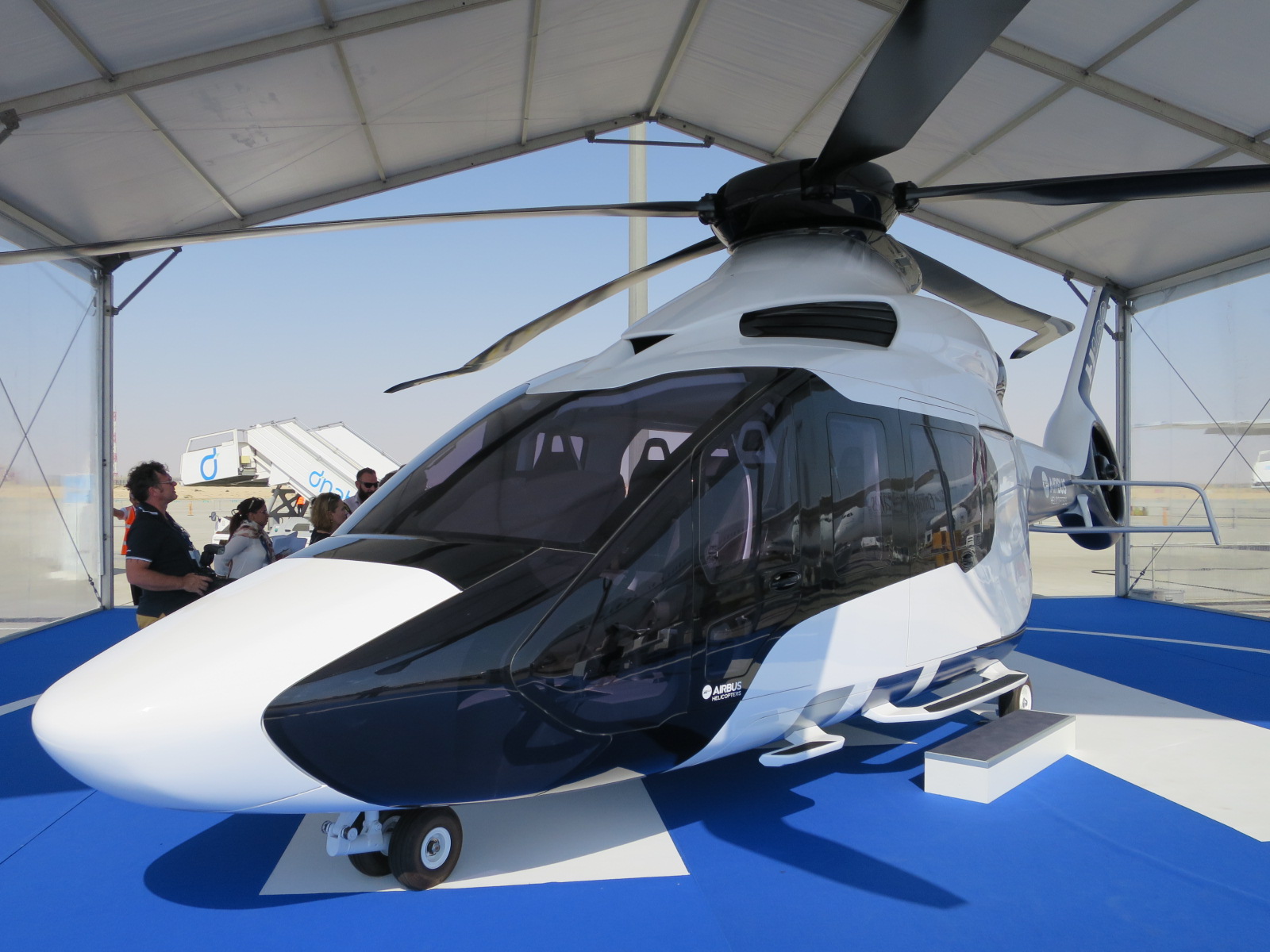 Maquette de H160 présentée à Dubaï en 2015