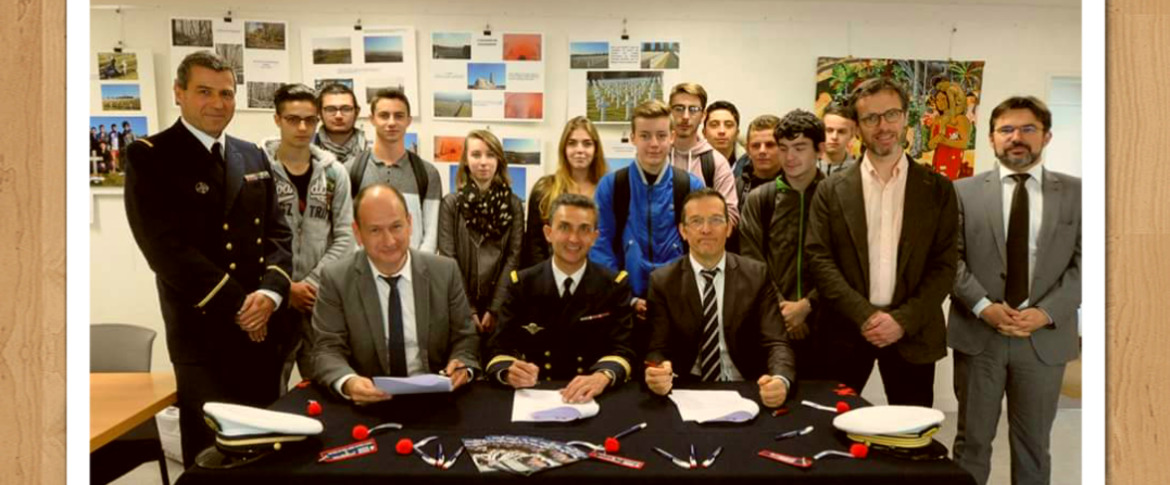 Signature d’un partenariat entre la Marine nationale et le lycée « Jean Favard » de Guéret (23)
