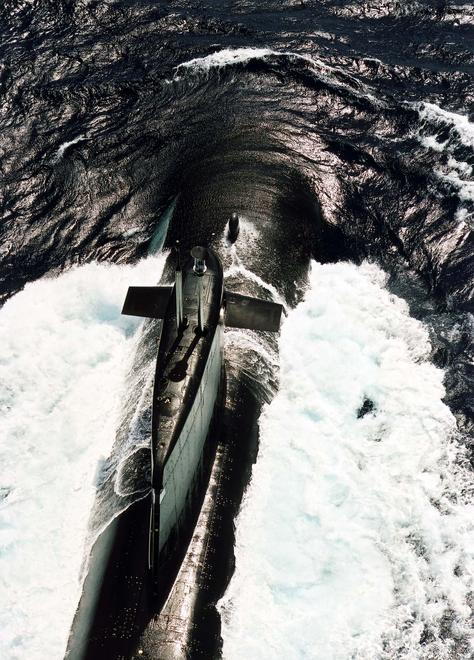 Le sous-marin nucléaire d'attaque Casabianca est engagé dans Varuna 09
