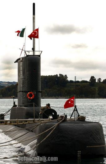 Un sous-marin de la classe Atilay