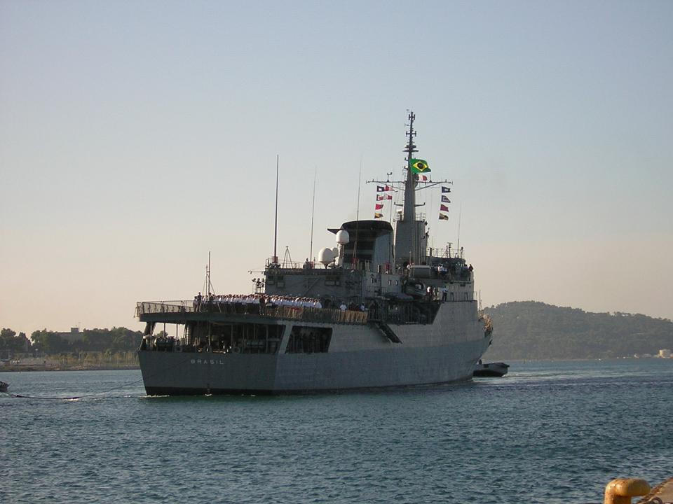 Arrivée du Brasil à la base navale de Toulon