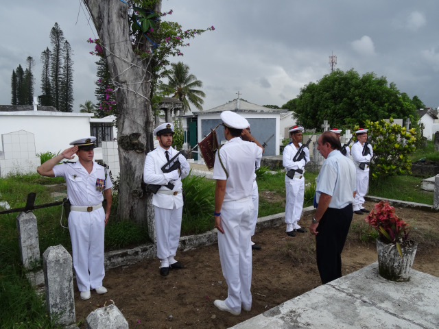 Hommage aux anciens combattants à Toamasina