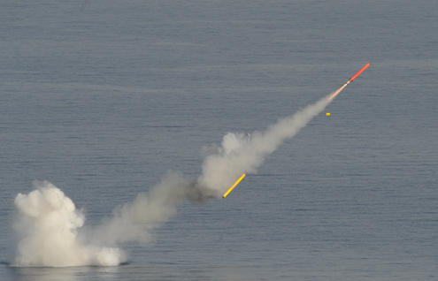 Tir de missile depuis le sous-marin Suffren