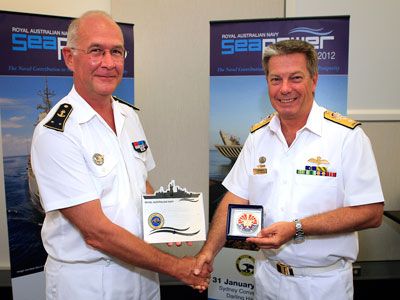 L’amiral commandant la zone maritime de l’Océan Pacifique participe à la « Sea Power conference 2012 »