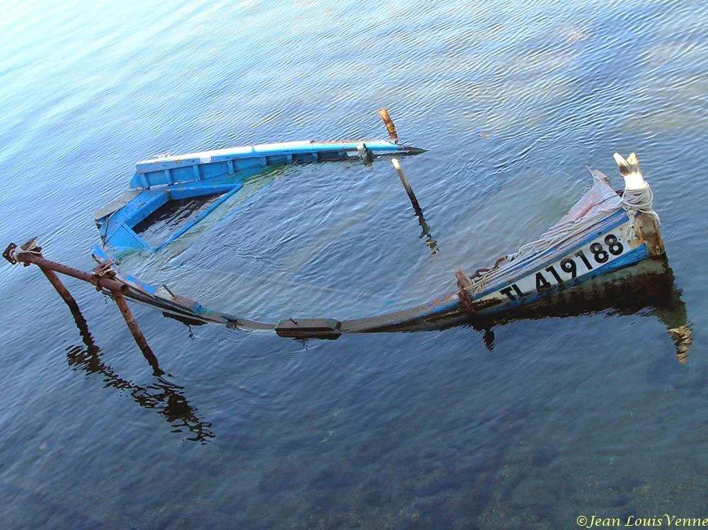 Epaves dans la rade de Toulon