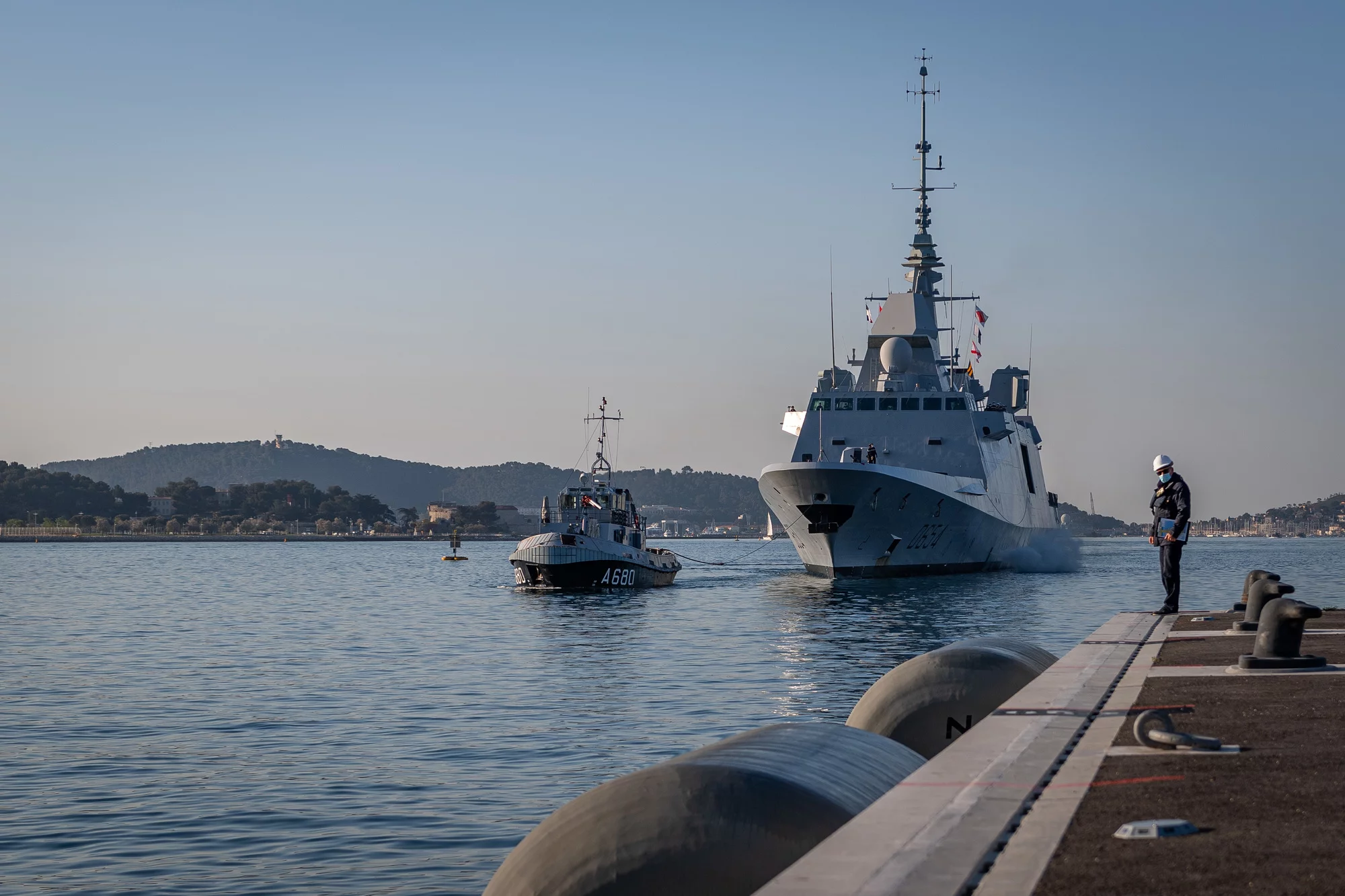 La frégate Auvergne de retour à Toulon