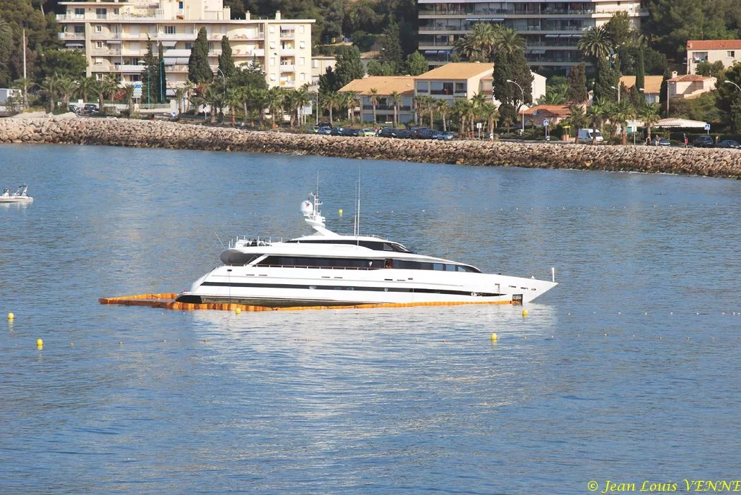 Le yacht 