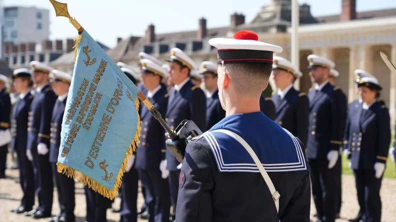Remise de diplôme aux stagiaires de la Préparation militaire supérieure Marine Etat Major (PMS EM) Honoré d’Estienne d’Orves, promotion Ulysse