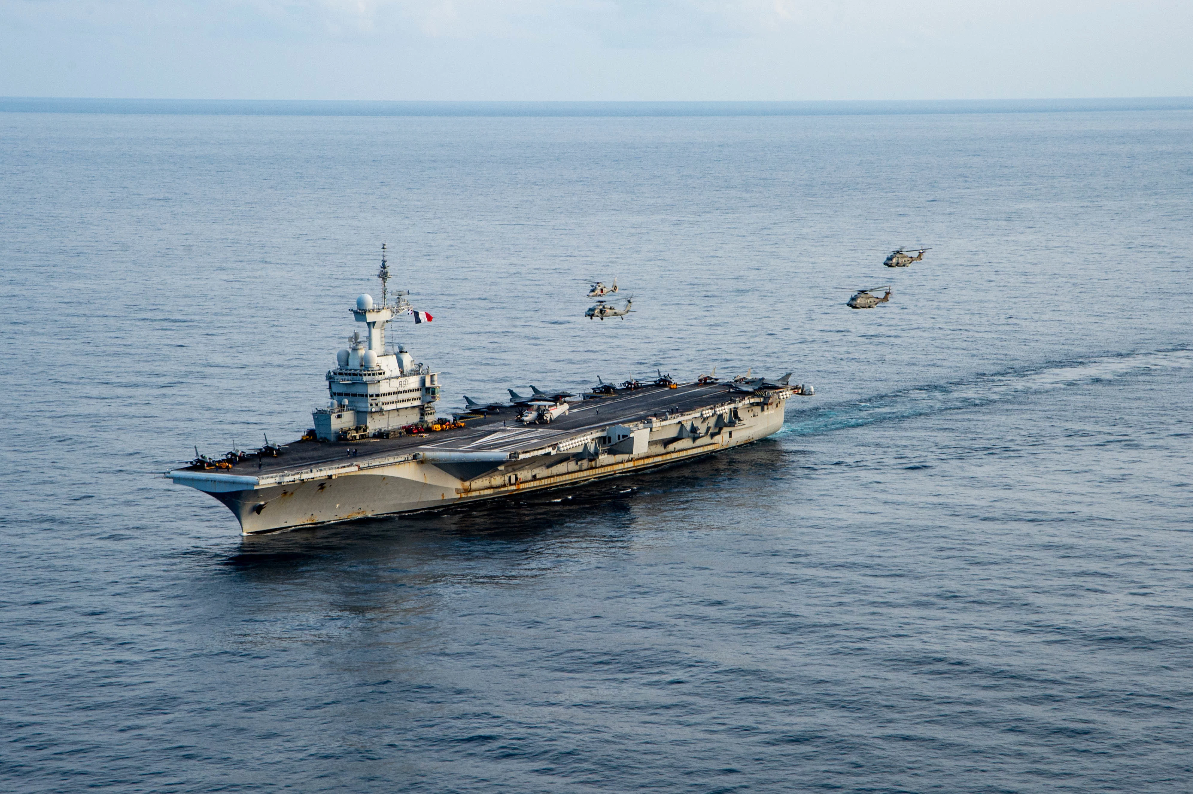 Le porte-avions Charles de Gaulle