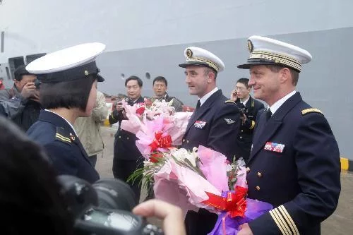 Accueil par les autorités Chinoises