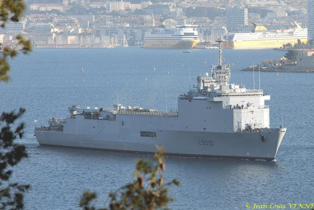 Le Siroco appareille de Toulon