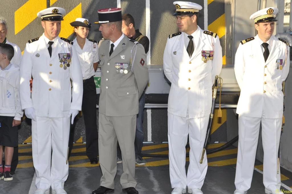 Prise de commandement de la flottille amphibie