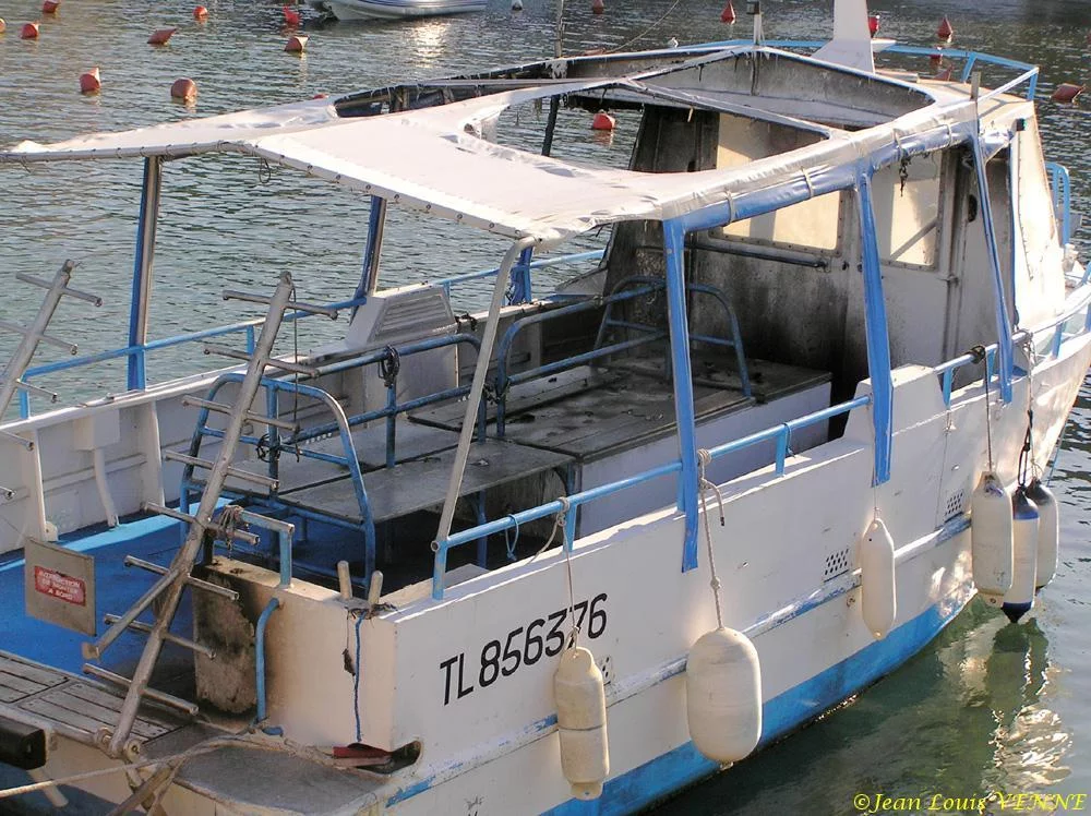 Le bateau d’un club de plongée de La Seyne sur Mer incendié