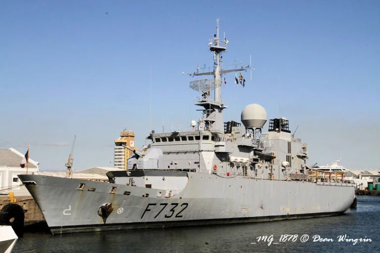 La frégate Nivôse fait escale au Cap
