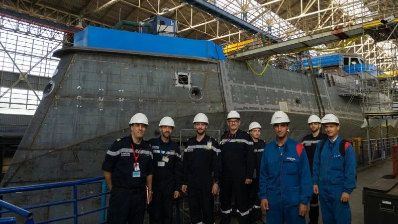 La frégate Amiral Ronarc'h en construction à Lorient