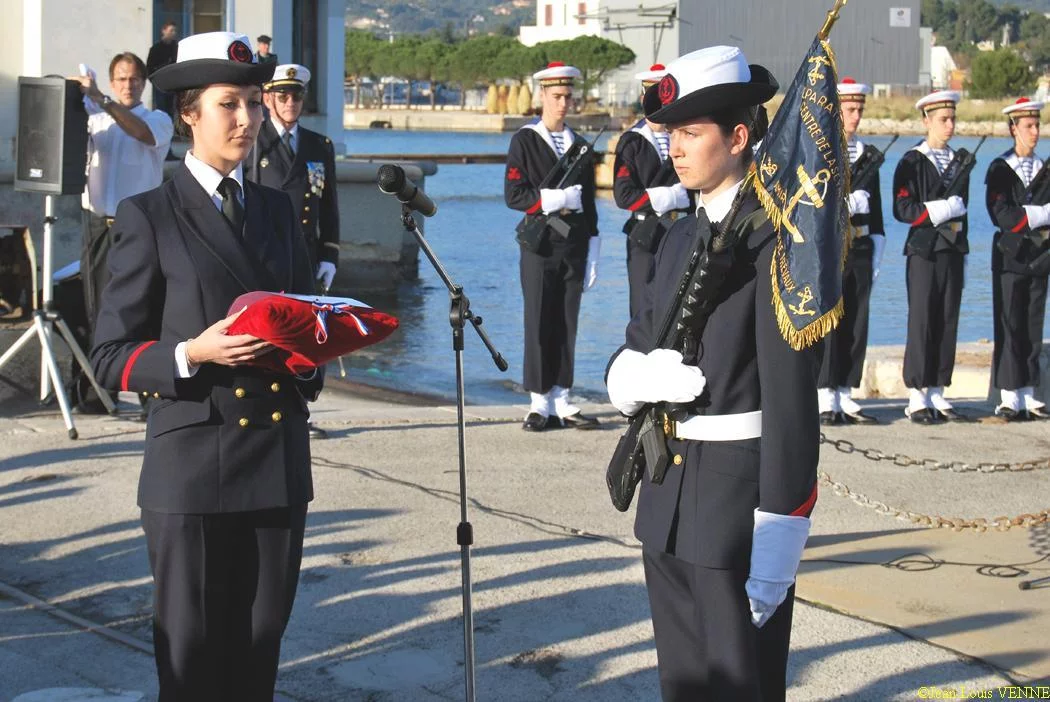 La stagiaire porte-fanion