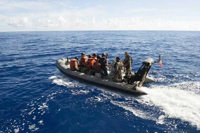 Les officiers élèves en action