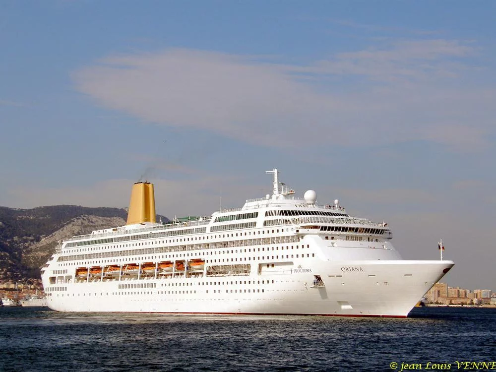 Le paquebot Oriana à La Seyne-sur-Mer
