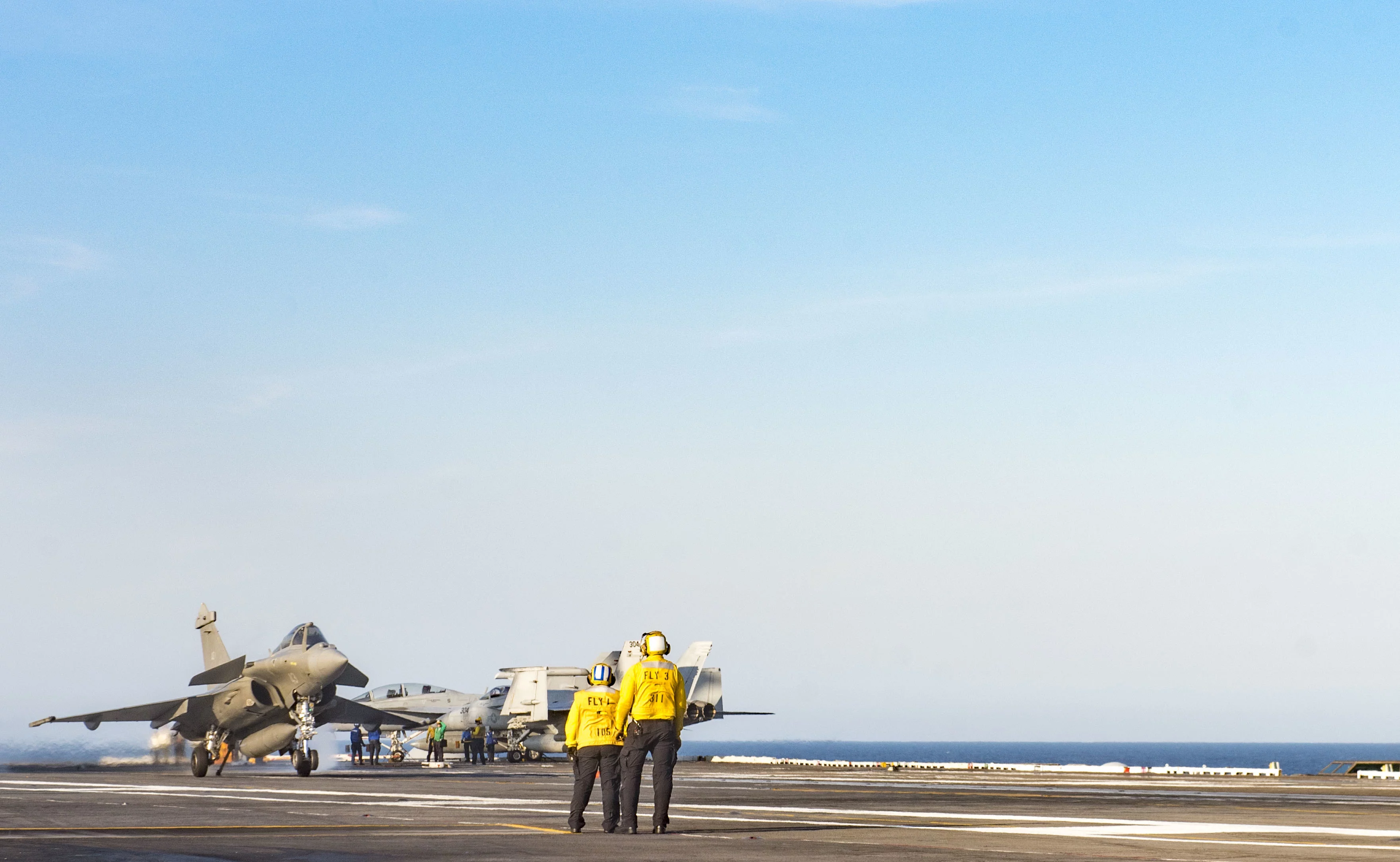 Un Rafale Marine apponte sur l'USS George H.W. Bush