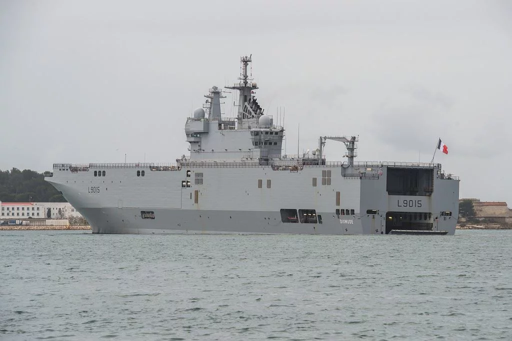 Le BPC Dixmude de retour à Toulon