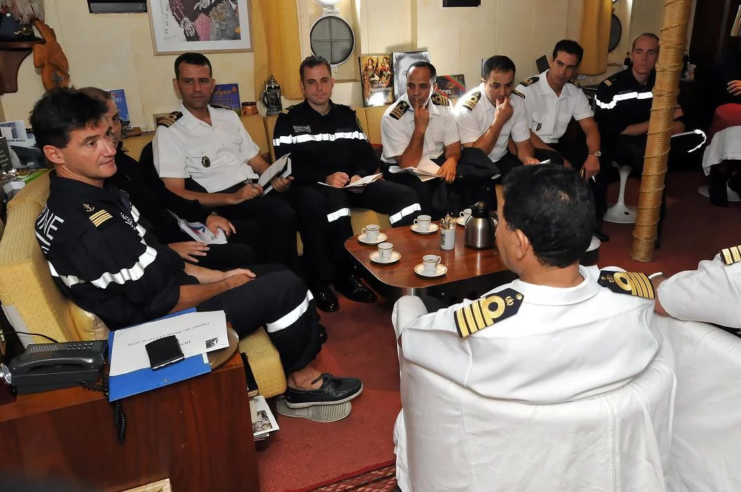Rencontre entre officiers français et marocains