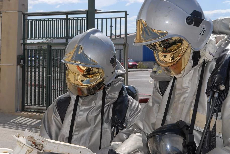 Marins-pompiers ou sapeurs-pompiers?