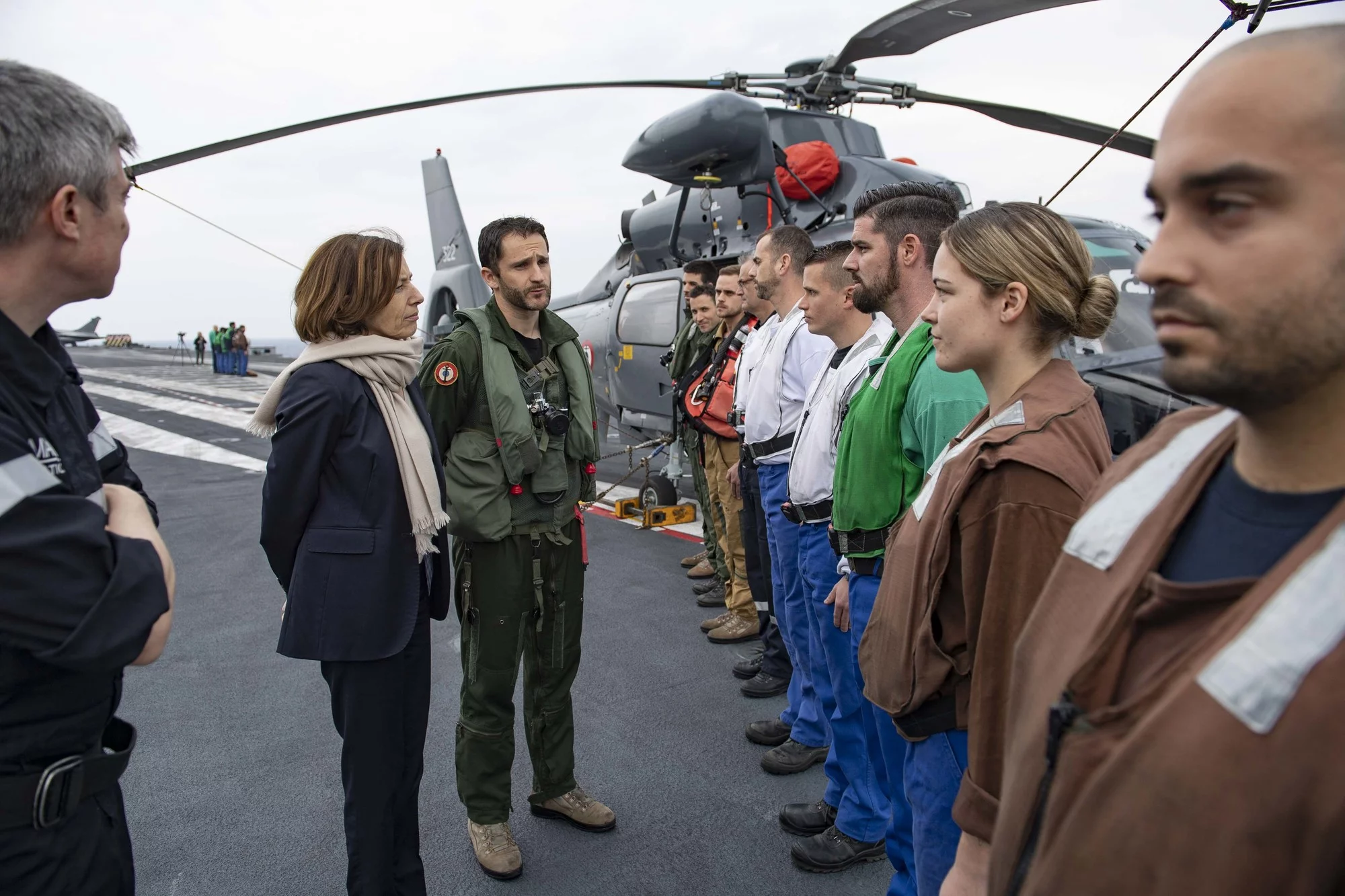 La ministre des Armées Florence Parly accueillie à bord du Charles de Gaulle