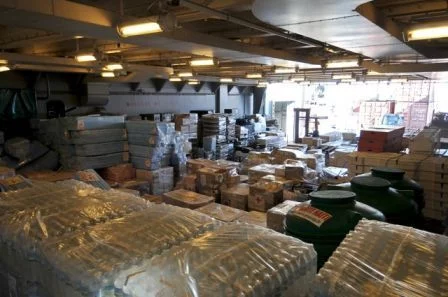 2000 tonnes de fret ont été embarqués sur le Siroco