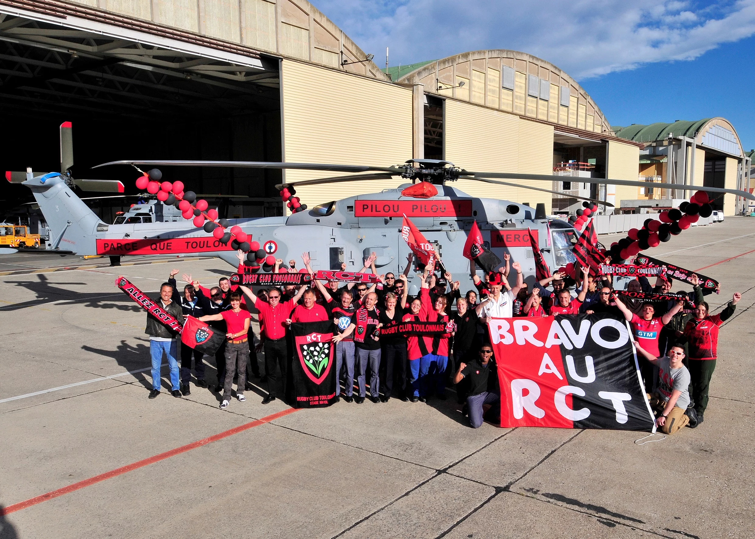 La Flotille 31 F aux couleurs Rouge et Noir du RCT
