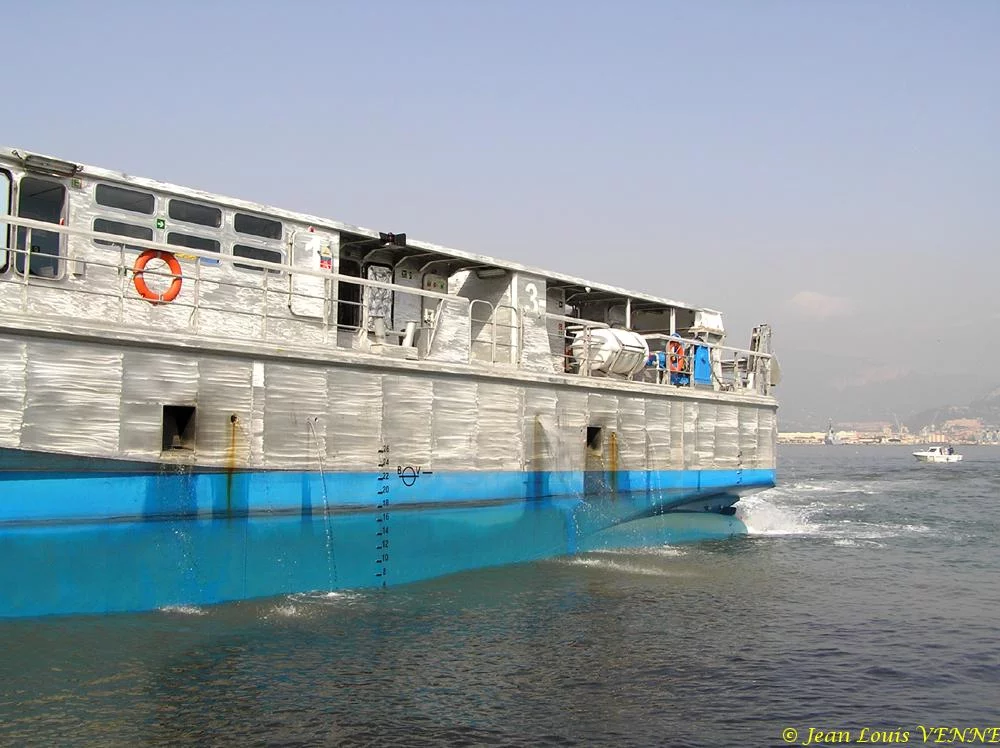 Le nouveau catamaran de débarquement de la CNIM