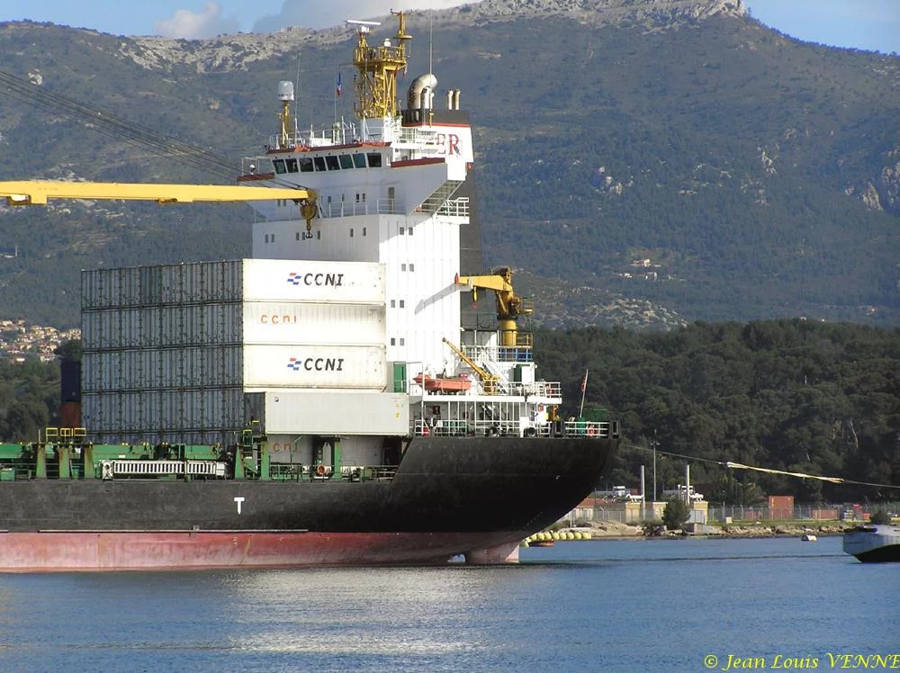 Arrivée à Toulon du porte-conteneurs Magallanes