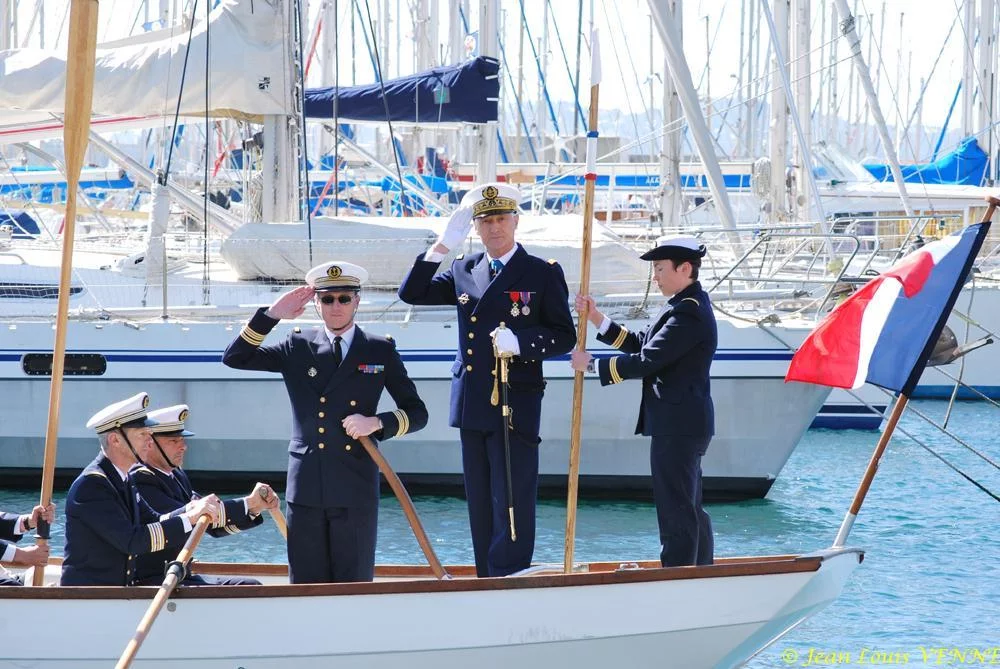 L'amiral Tandonnet sur la baleinière traditionnelle