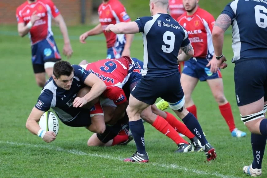 Victoire du Rugby club de la marine nationale contre les Anglais de la Royal Navy