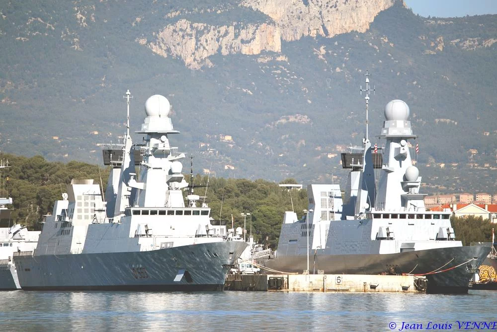 L'Andrea Doria et le Forbin