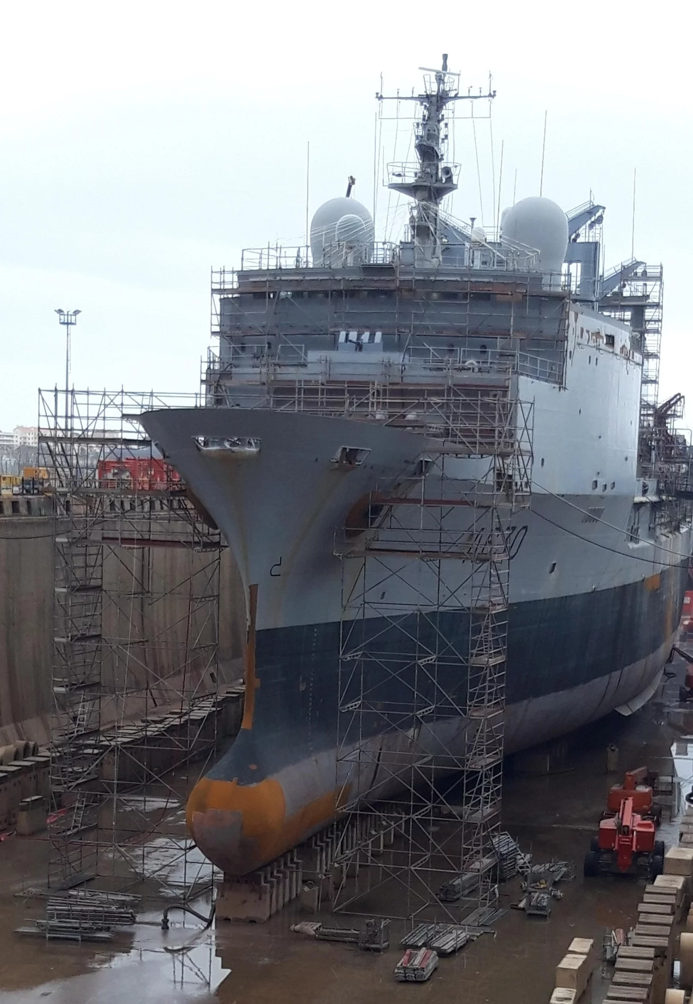 Le BCR Marne au bassin durant son arrêt technique majeur (ATM)