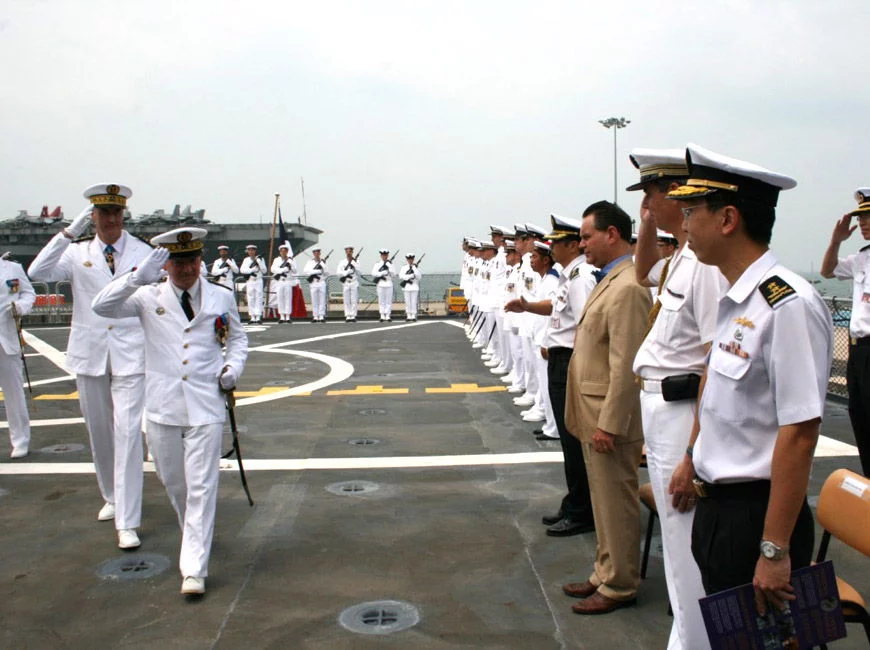 Le contre-amiral Bruno Nielly, nouvel ALINDIEN