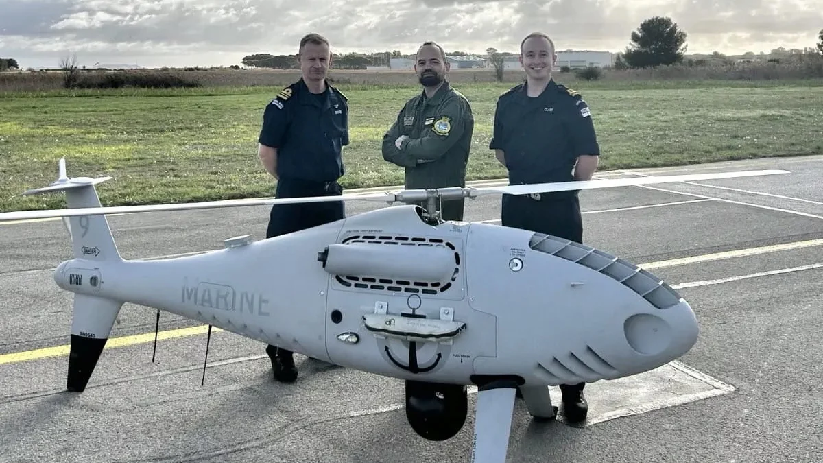 Les équipes de drones de la Royal Navy et de la Marine nationale