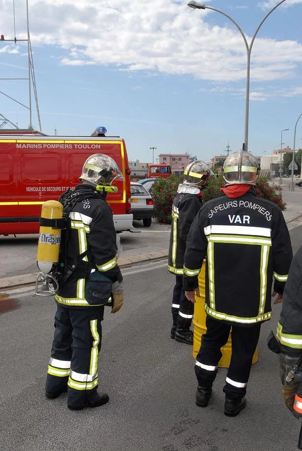 Marins-pompiers et sapeurs-pompiers