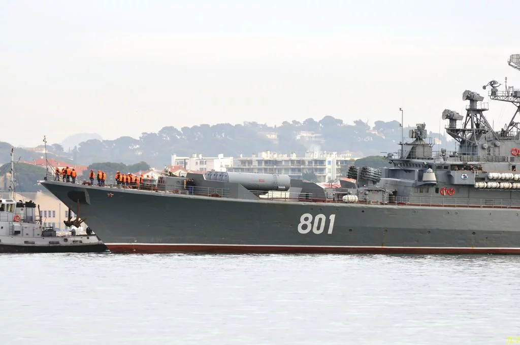 Escale de la frégate russe Ladnyy à Toulon