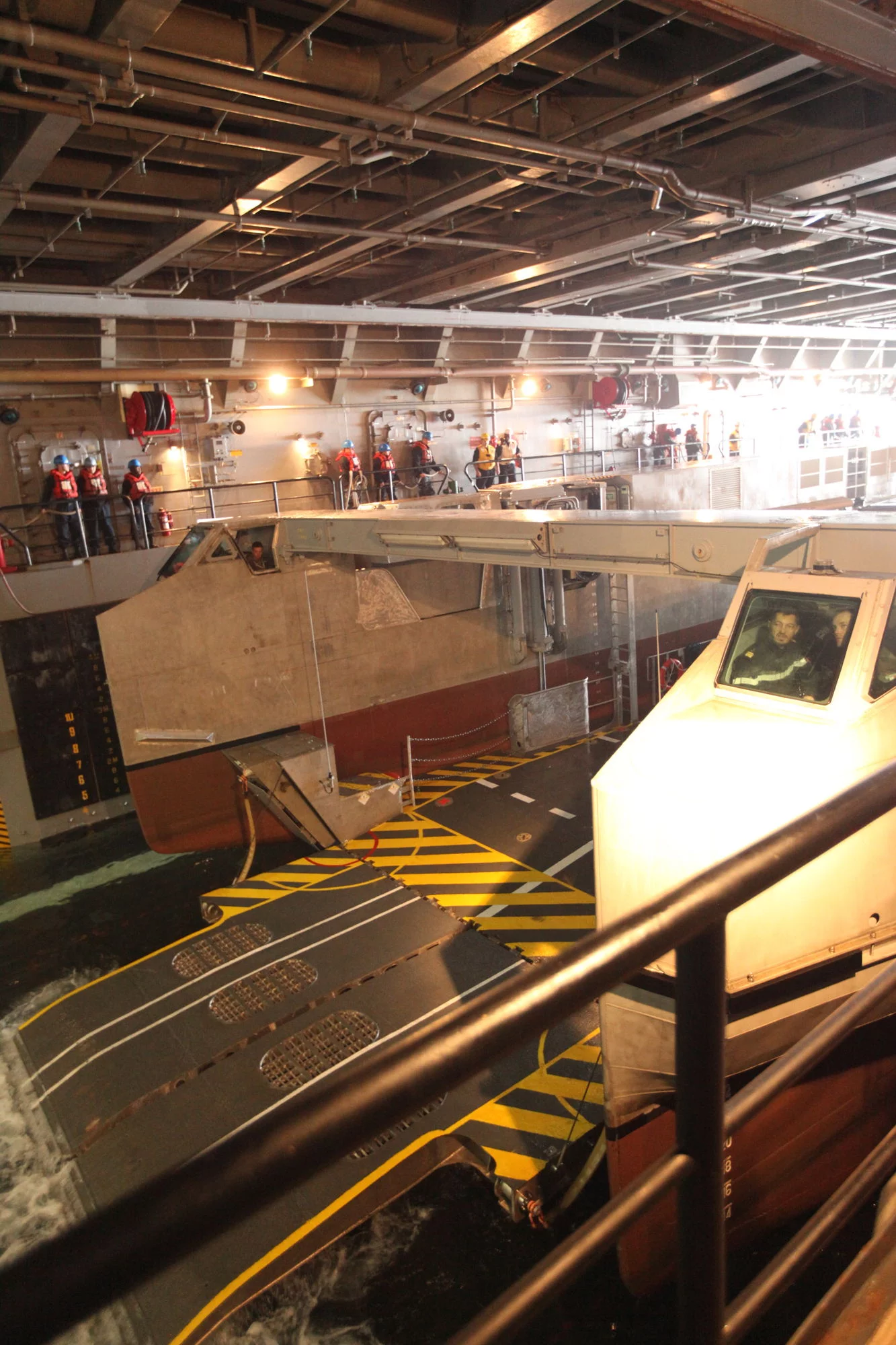 L'EDAR baisse sa rampe dans le radier du San Antonio