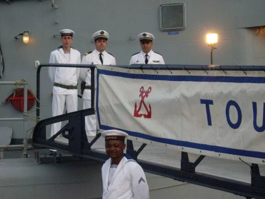 Accueil en grand blanc à la coupée du Tourville