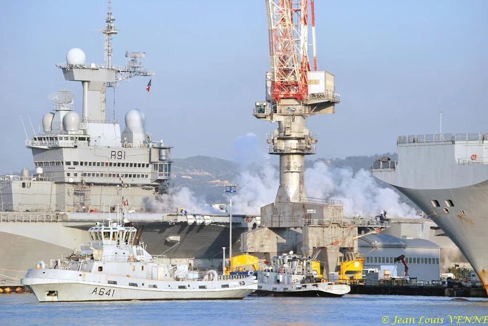 Essais des catapultes du Charles de Gaulle